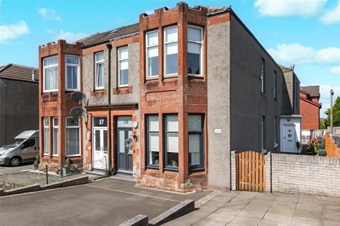 2 Bedroom Flat For Sale In East Kilbride Road, Glasgow, Lanarkshire, G73