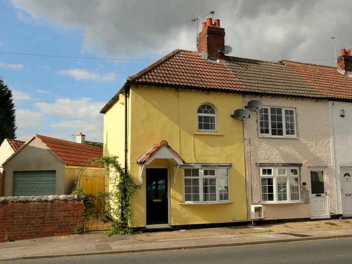 2 Bedroom End Of Terrace House To Rent In The Row, Old Cantley, DN3