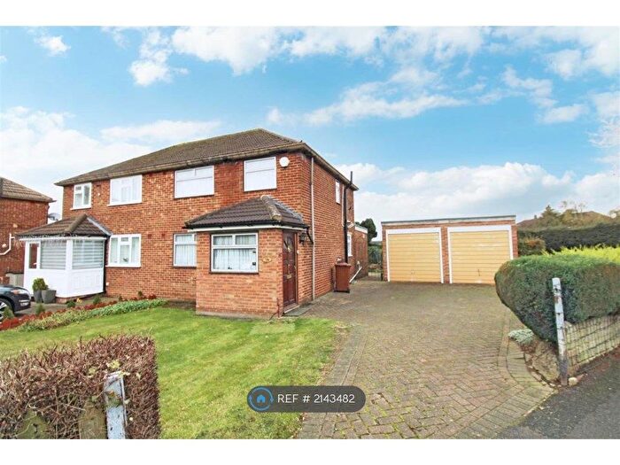 2 Bedroom Semi-Detached House To Rent In Lilac Road, Rochester, ME2