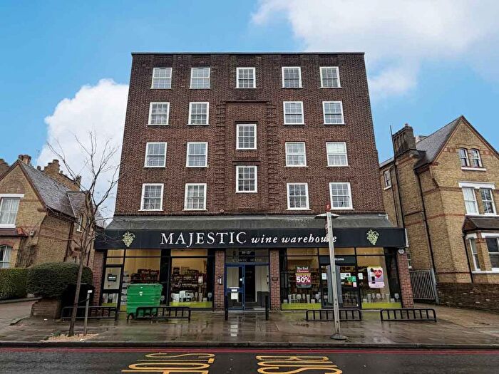 2 Bedroom Flat For Sale In Flat Atlantic House, - Upper Richmond Road, London, SW15