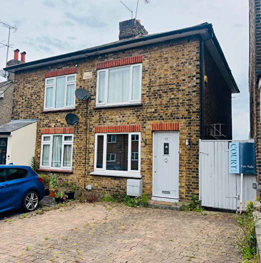 2 Bedroom Semi Detached House For Sale In Junction Road, Warley, Brentwood, CM14