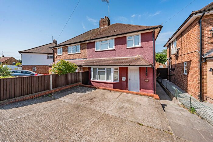 3 Bedroom Semi-Detached House For Sale In St. Marys Road, Harefield, Middlesex, UB9
