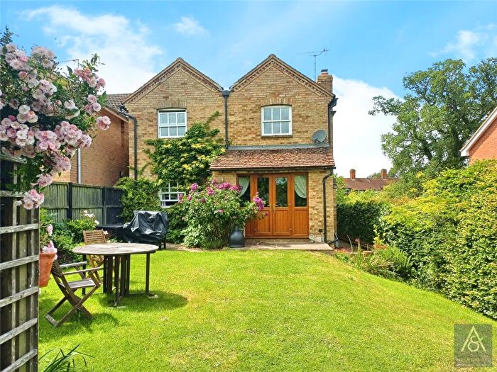4 Bedroom Detached House For Sale In Buckingham Road, Steeple Claydon, Buckingham, MK18