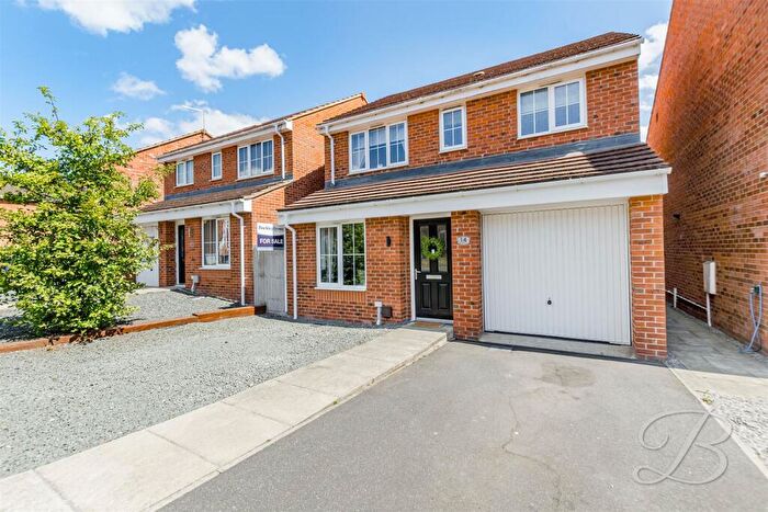 3 Bedroom Detached House For Sale In Brownley Road, Clipstone Village, Mansfield, NG21