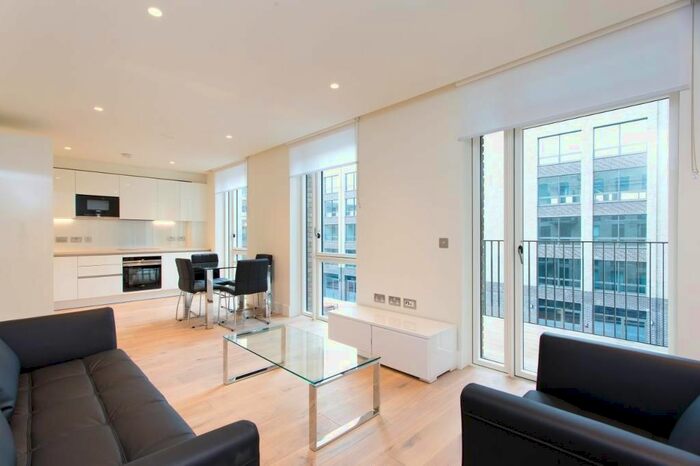2 Bedroom Flat To Rent In Atrium Apartments West Row, Ladbroke Grove, London, W10