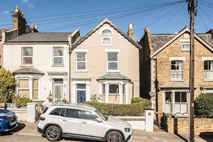 3 Bedroom End Terrace House For Sale In Ennersdale Road, Lewisham, SE13