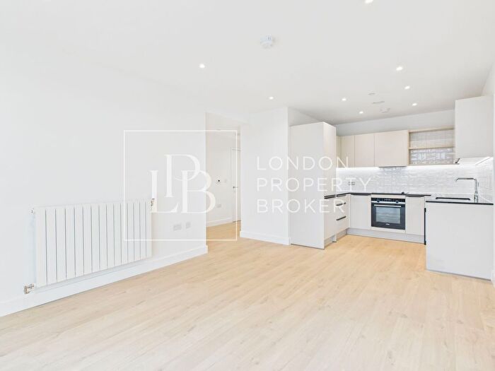 1 Bedroom Flat To Rent In Kubrick House, Lombard Square, SE28