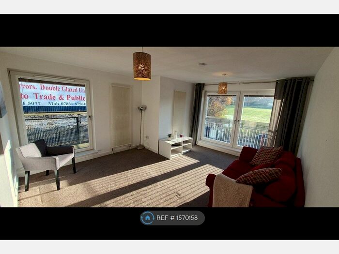 2 Bedroom Flat To Rent In Peffer Bank, Edinburgh, EH16