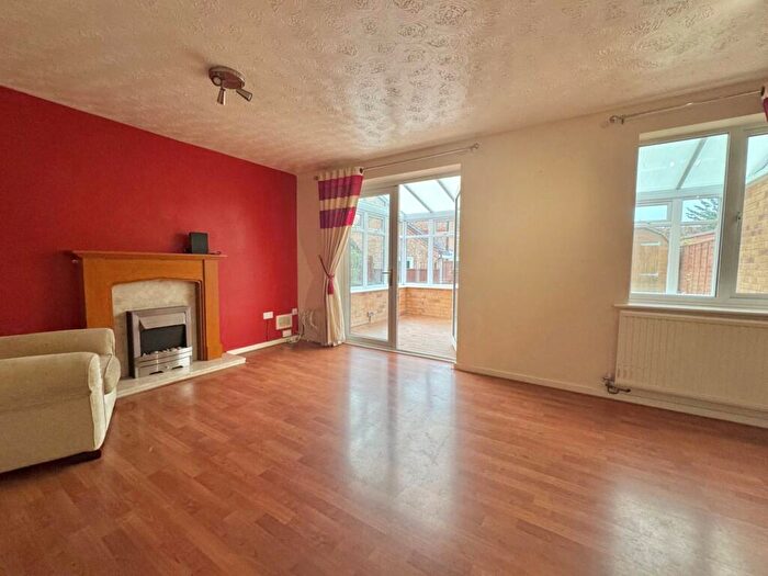 3 Bedroom Semi-Detached House For Sale In Manners Drive, Melton Mowbray, LE13
