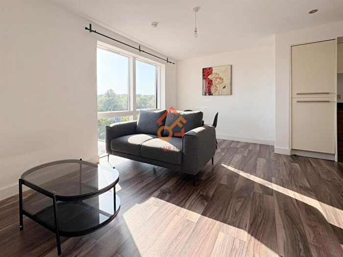 1 Bedroom Flat To Rent In Hemisphere, Edgbaston Crescent, Birmingham, B5