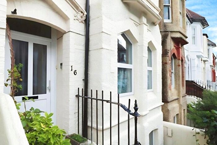 3 Bedroom Flat To Rent In Rugby Place, Brighton, East Sussex, BN2