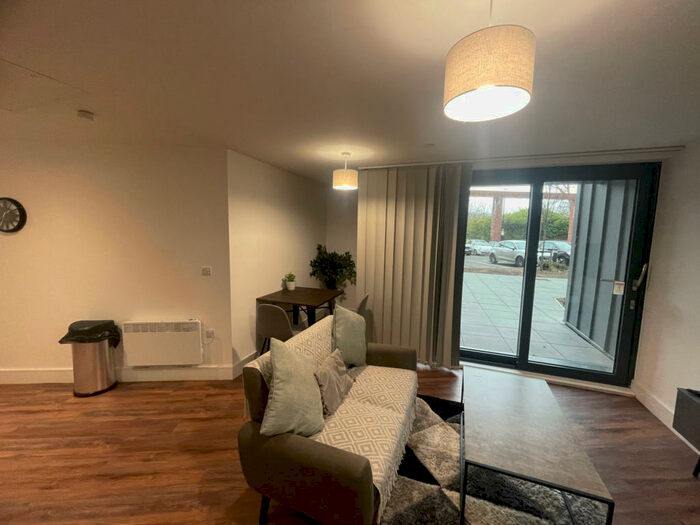 1 Bedroom Apartment To Rent In Great Central, Chatham Street, Sheffield, Yorkshire, S3