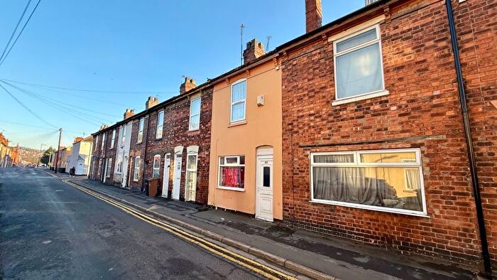 2 Bedroom Terraced House For Sale In Cross Street, Lincoln, LN5