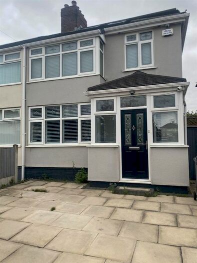 4 Bedroom Semi-Detached House To Rent In Corwen Crescent, Liverpool, L14