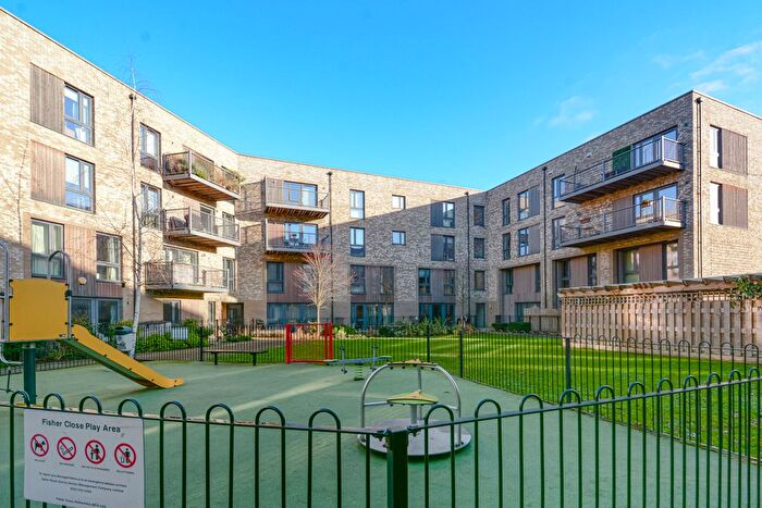 2 Bedroom Flat For Sale In Fisher Close, London, SE16