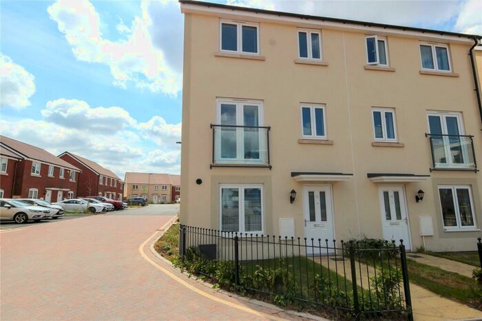 4 Bedroom Town House To Rent In Edward Parker Road, Stoke Gifford, Bristol, BS16