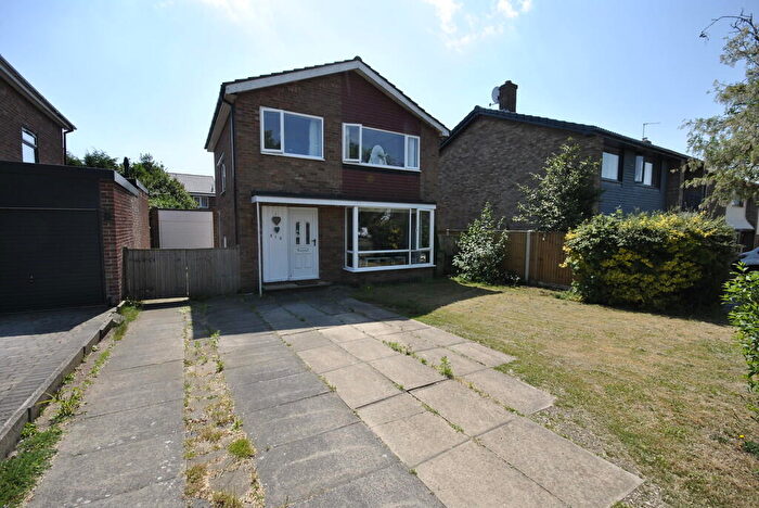 3 Bedroom Detached House For Sale In Stoops Lane, Bessacarr, Doncaster, DN4