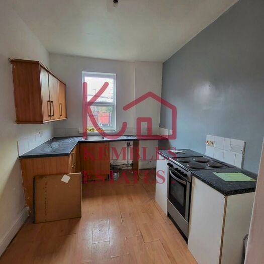 2 Bedroom Terraced House To Rent In Carr House Road, Doncaster, DN1