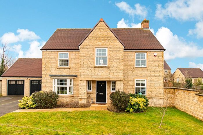 4 Bedroom Detached House For Sale In Wool Close, Beckington, BA11