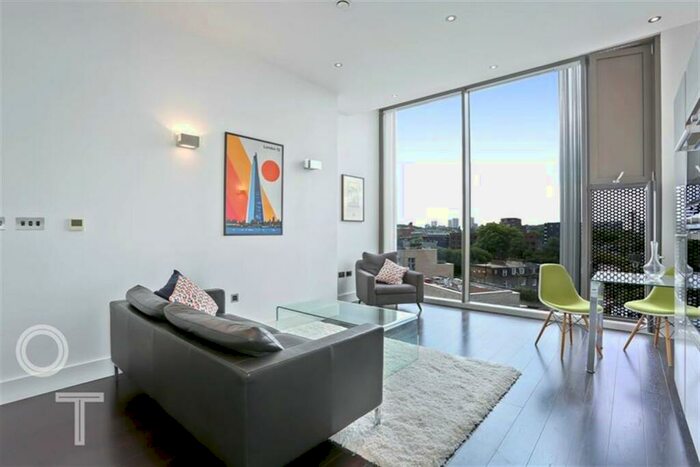 2 Bedroom Penthouse To Rent In Camden Road, Camden, NW1