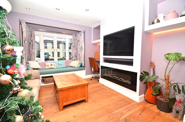3 Bedroom Terraced House To Rent In Burnway, Hornchurch, RM11