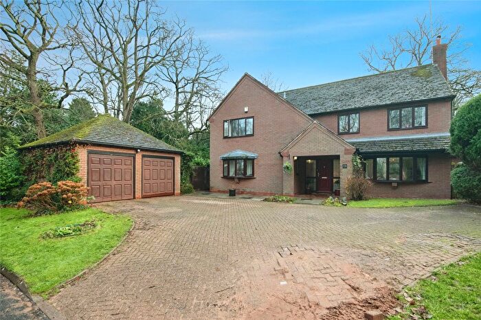 4 Bedroom Detached House For Sale In Purshall Close, Redditch, Worcestershire, B97