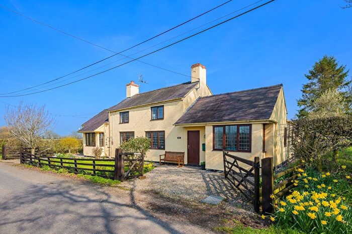 5 Bedroom Detached House For Sale In Willington, Malpas, Cheshire, SY14
