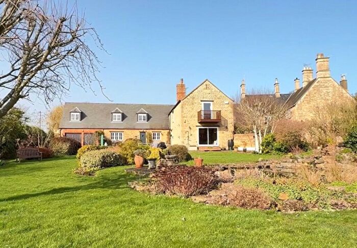 5 Bedroom Detached House For Sale In Newton, Kettering, Northamptonshire, NN14