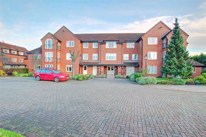 2 Bedroom Apartment For Sale In Greystoke Park, Newcastle Upon Tyne, NE3