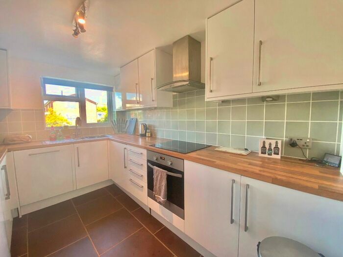 2 Bedroom Flat To Rent In Finchcroft Court, Cheltenham, GL52