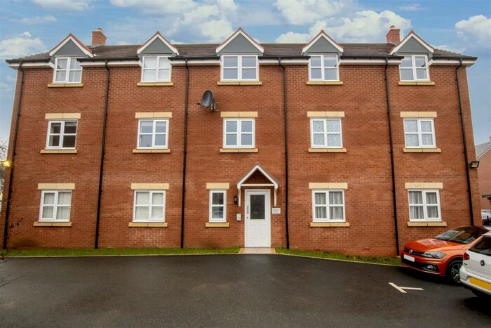 2 Bedroom Flat To Rent In Tanners Way, Birmingham, B29