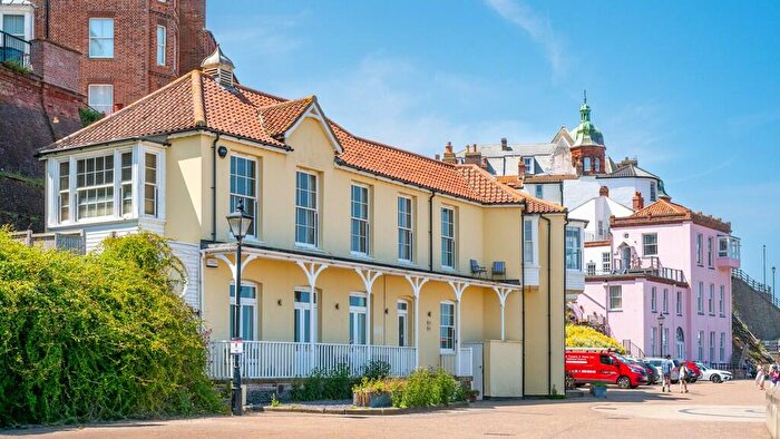 2 Bedroom Apartment For Sale In Promenade, Cromer, Norfolk, NR27