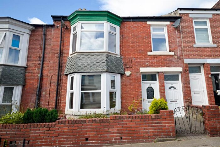 2 Bedroom Flat To Rent In Roman Road, South Shields, NE33