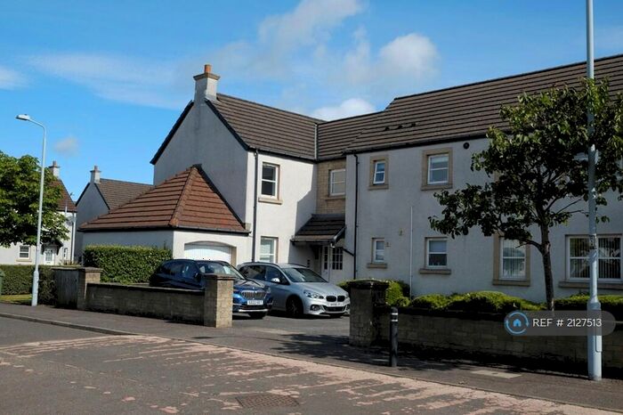 2 Bedroom Flat To Rent In Kirklands, Renfrew, PA4