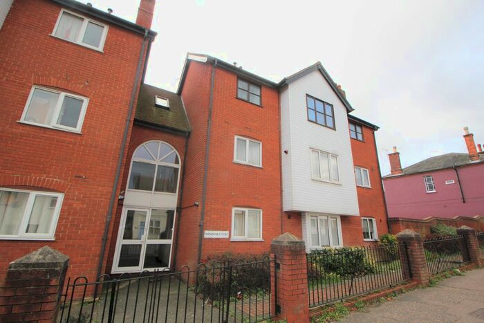 2 Bedroom Flat To Rent In Hythe Hill, Colchester, CO1