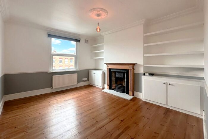 2 Bedroom Flat To Rent In Kent House Road, Sydenham, London, SE26