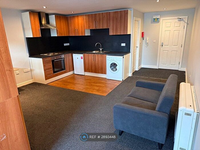 Studio To Rent In Cleveland Street, Doncaster, DN1