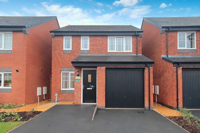 3 Bedroom Detached House To Rent In Holland Drive, Shrewsbury, SY2