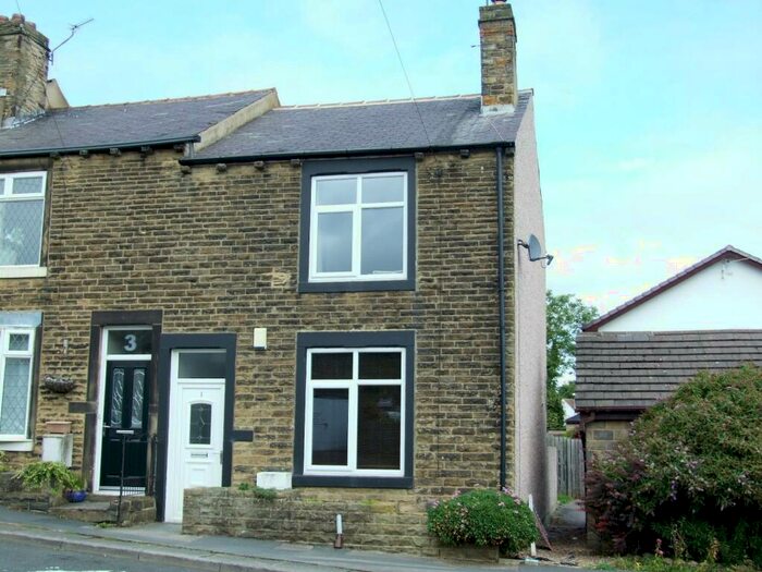 2 Bedroom End Of Terrace House To Rent In Springfield Road, Baildon, Shipley, West Yorkshire, Uk, BD17