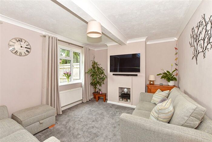 3 Bedroom Semi-Detached House For Sale In Oak Tree Cottages, Danehill, East Sussex, RH17