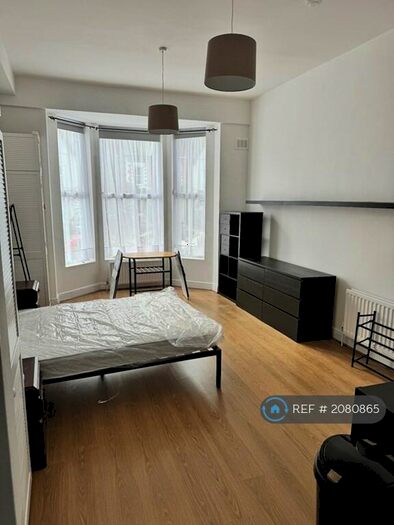 Studio To Rent In Beulah Road, Thornton Heath, CR7