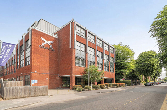 Studio To Rent In Scimitar House, Eastern Road, Romford, RM1