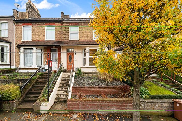 3 Bedroom Terraced House To Rent In Braidwood Road Catford, SE6