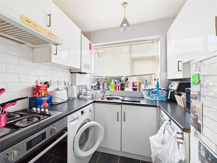 2 Bedroom Maisonette To Rent In Green Wrythe Lane, Carshalton, Sutton, SM5