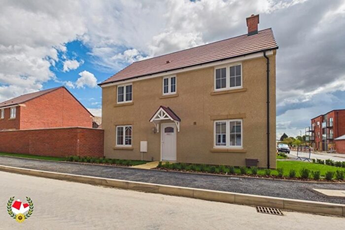 4 Bedroom Detached House To Rent In Blakehill Drive, Innsworth, Gloucester, GL3