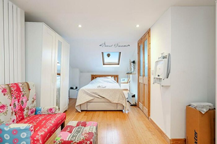 3 Bedroom Terraced House For Sale In Crofton Park Road, SE4