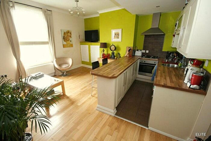 2 Bedroom Apartment To Rent In Langley Moor, Durham, DH7