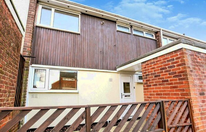 3 Bedroom End Of Terrace House To Rent In Ashway Clough, Offerton, Stockport, SK2