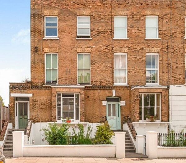 2 Bedroom Flat For Sale In Bartholomew Road, Kentish Town, NW5