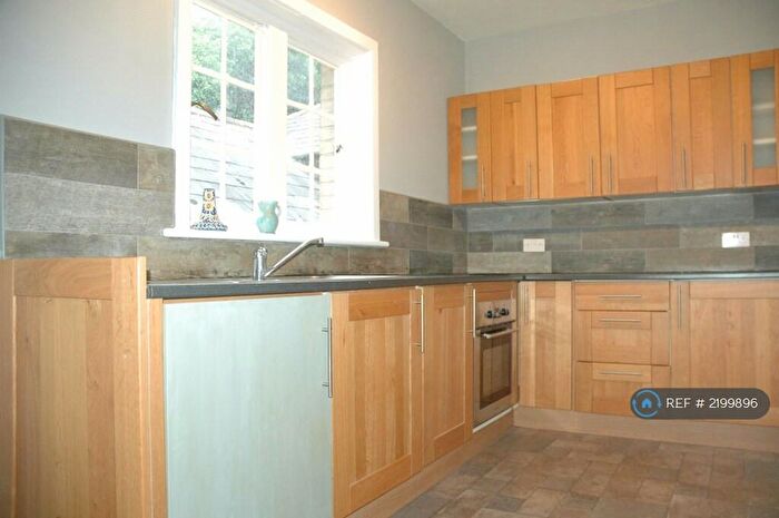 1 Bedroom Flat To Rent In Boscombe, Bournemouth, BH1